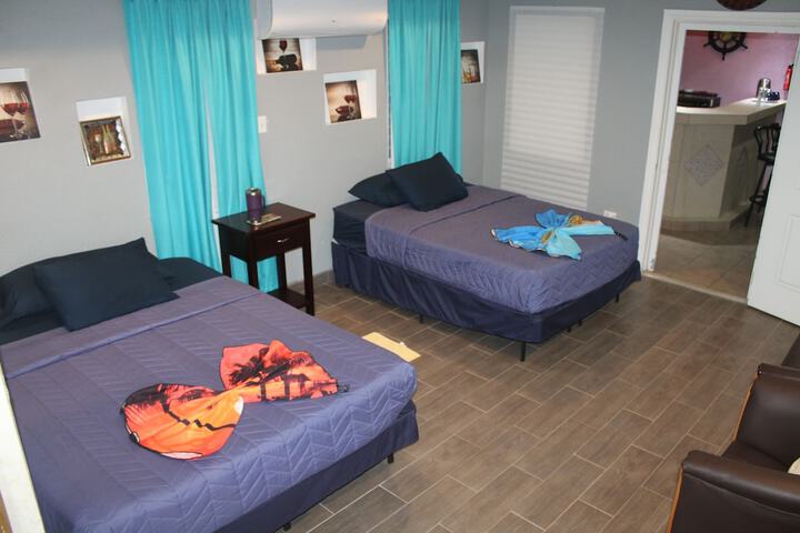 Room 5 of 84