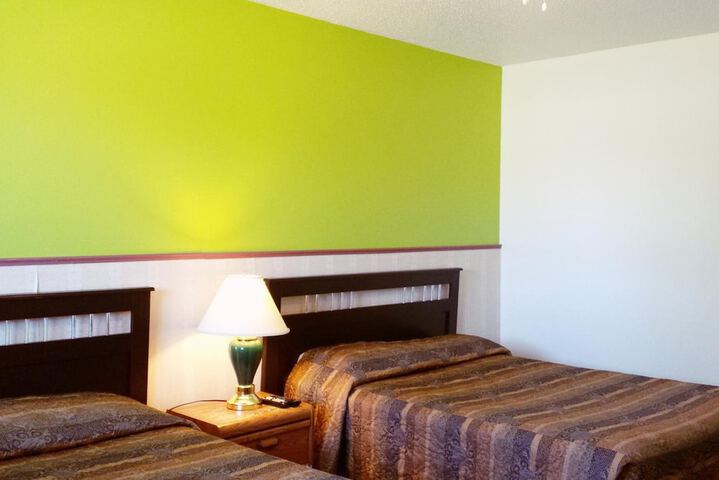 Room 22 of 49