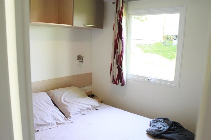 Room 3 of 25