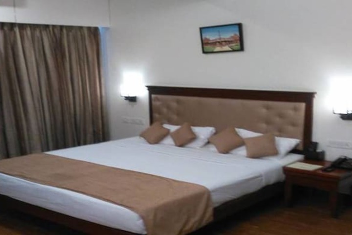 Room 7 of 43
