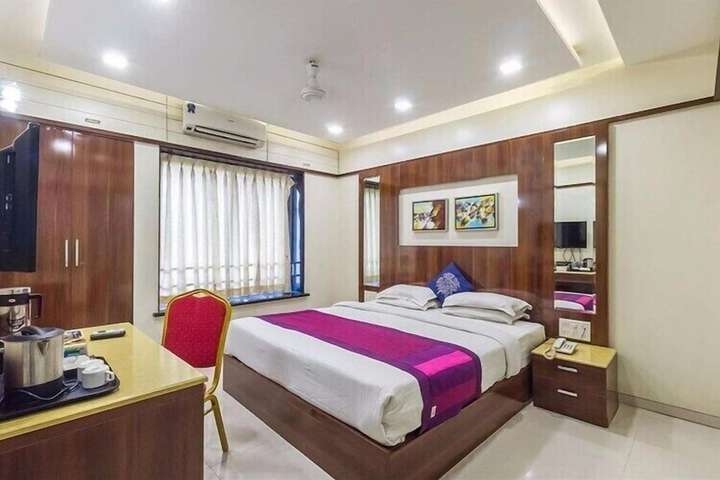 Room 21 of 36