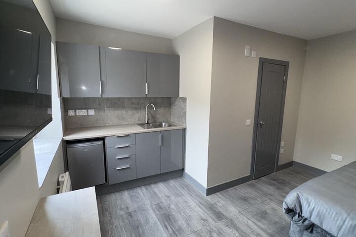 Room 14 of 21