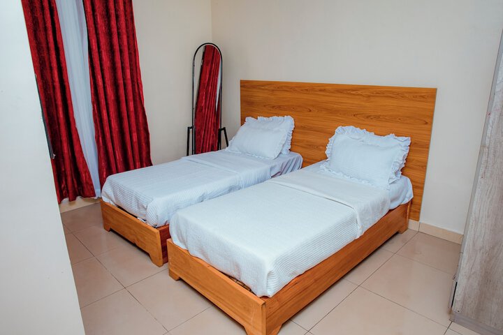 Room 15 of 92
