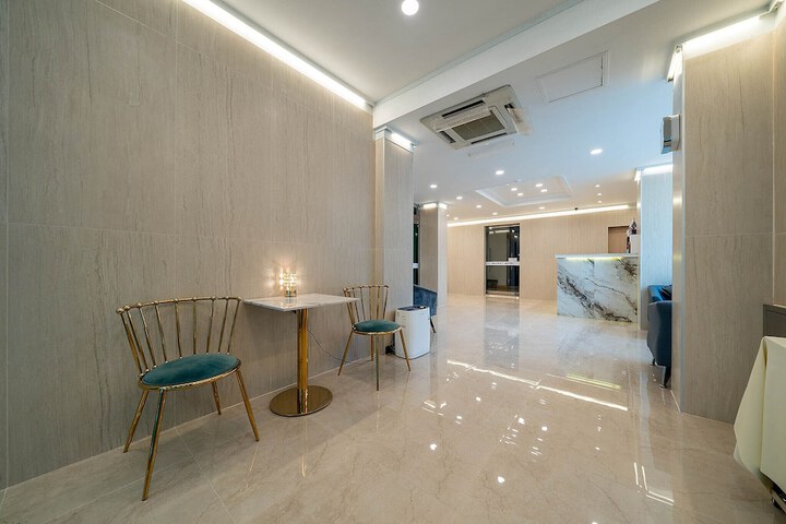 Lobby sitting area