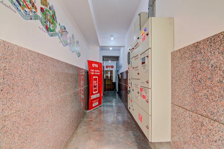 Hotel Interior 4 of 25