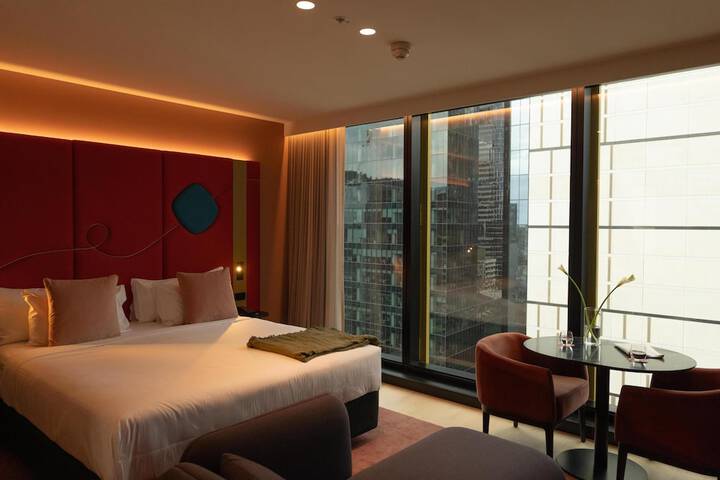 Room 19 of 64