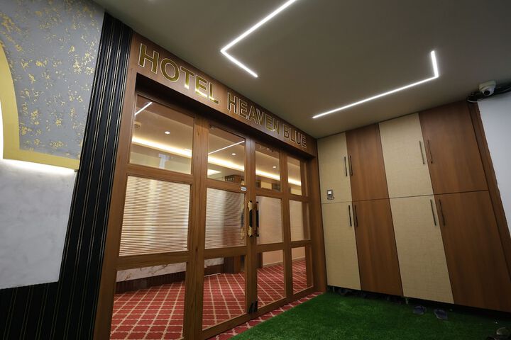 Hotel 2 of 62