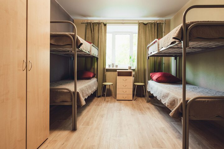 Room 8 of 48