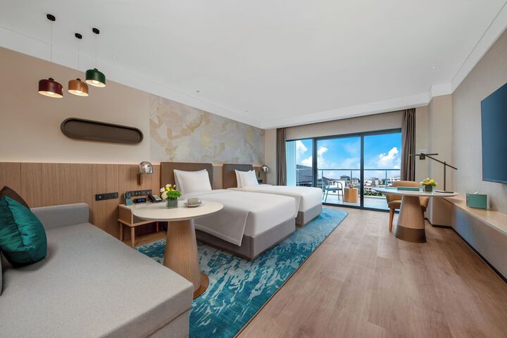 Room 8 of 67