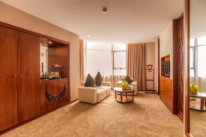 Room 18 of 63