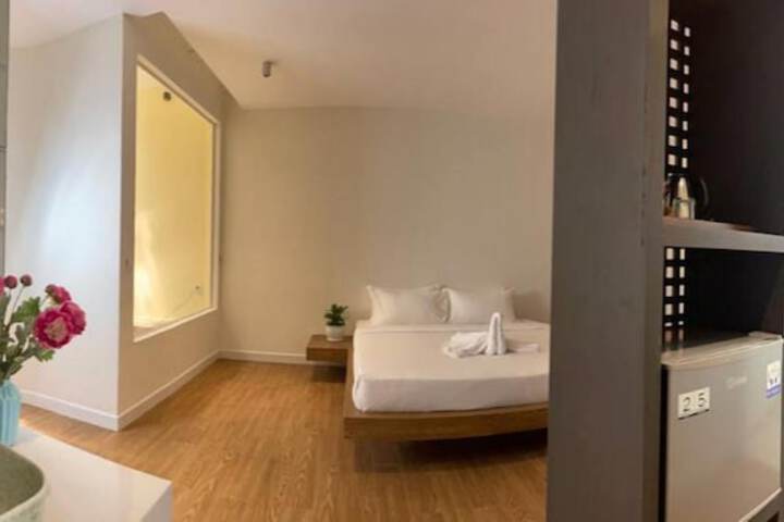 Room 14 of 34