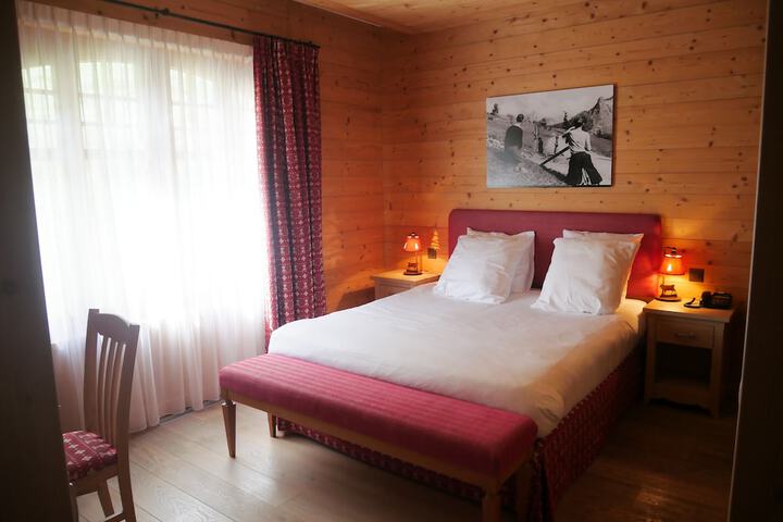 Room 10 of 53