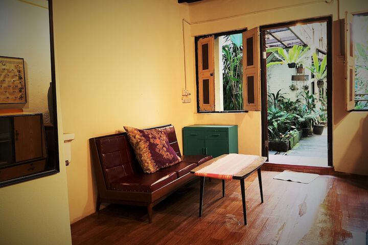 Room 35 of 49