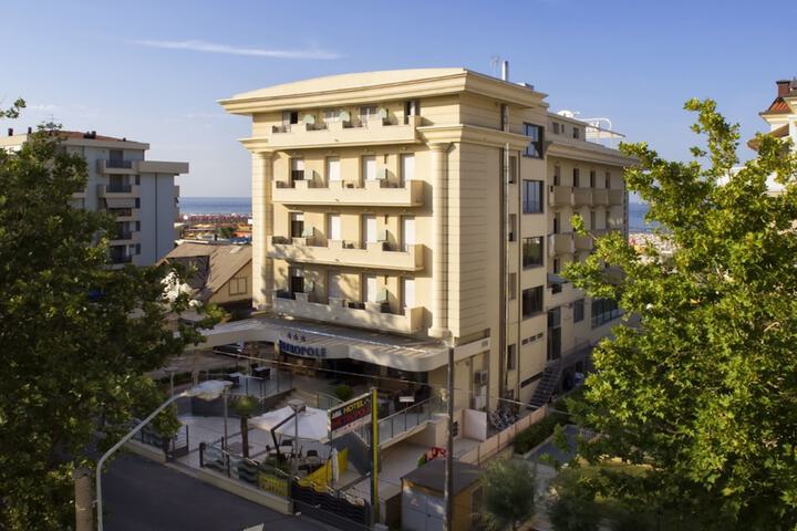 Hotel 83 of 86