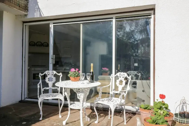 Terrace/Patio 6 of 11