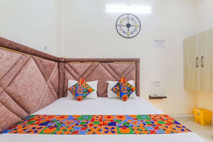 Room 14 of 31