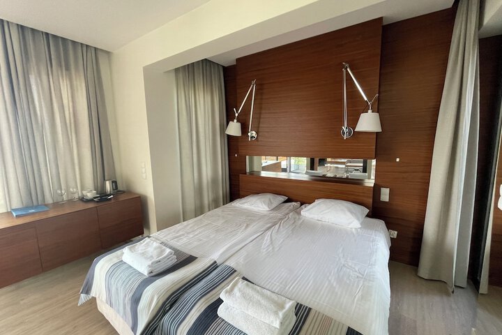 Room 29 of 136