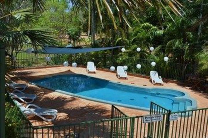 Pool 53 of 69