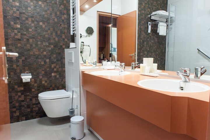 Bath Interior
