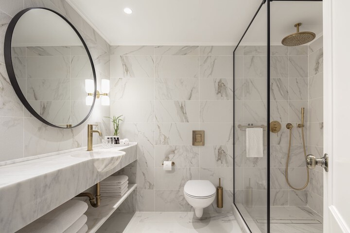 Bathroom Interior Photo