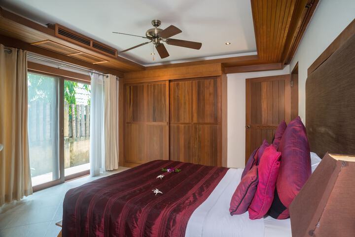 Room 22 of 50