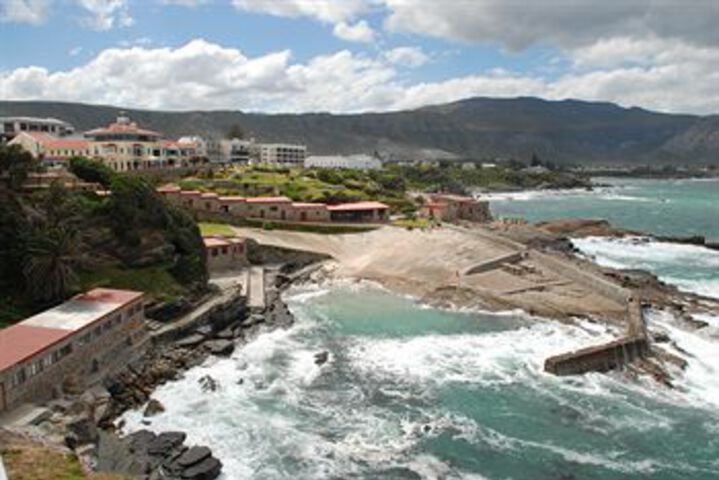 Quarters Hermanus