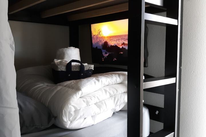 Room 5 of 38