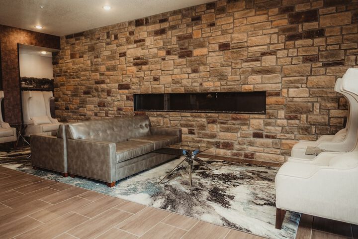 Hotel Interior 4 of 88