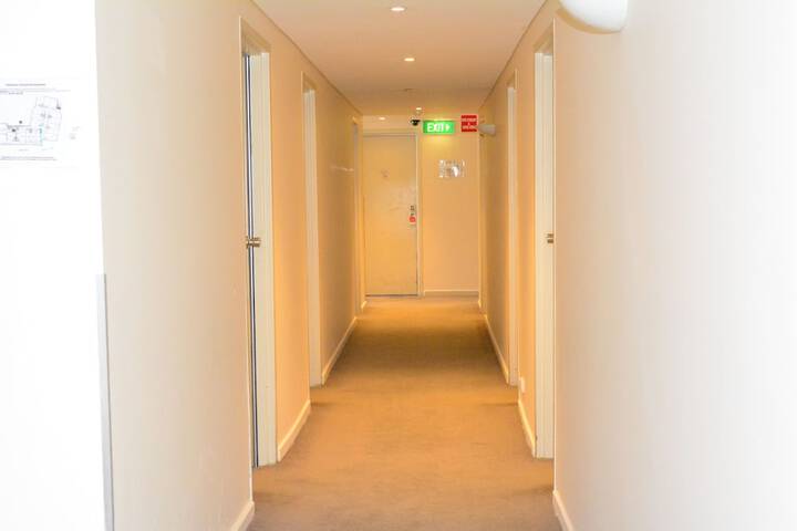 Ballroom/Hall 38 of 41