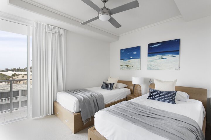 Room 20 of 106