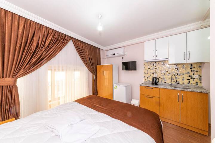 Room 16 of 23