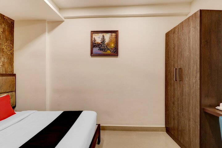Room 26 of 35