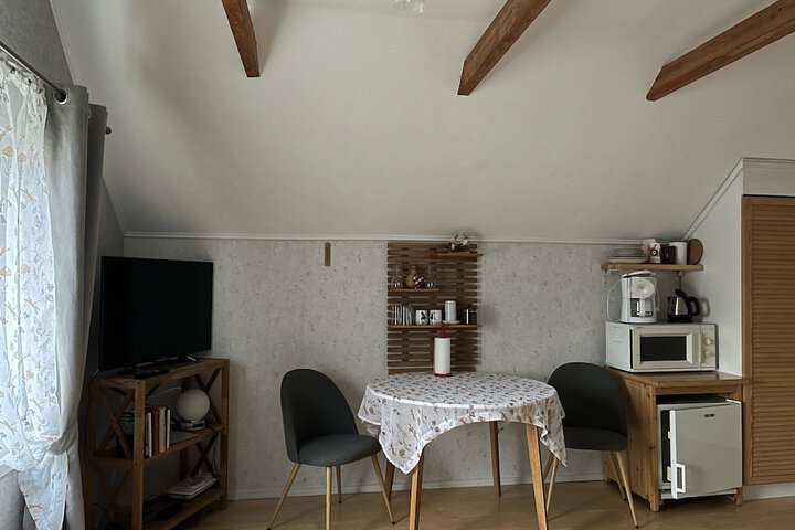 Room 32 of 91
