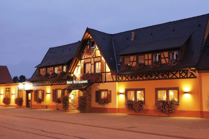 HOTEL AU CEP DE VIGNE