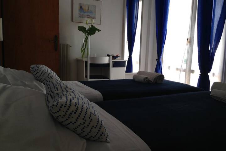 Room 13 of 47