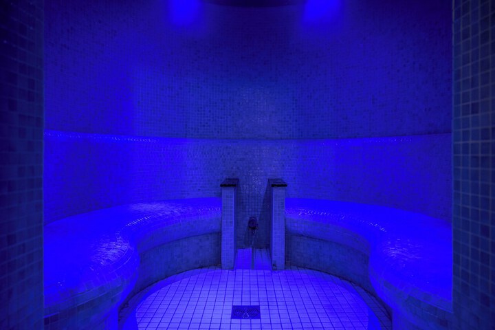 Steam room