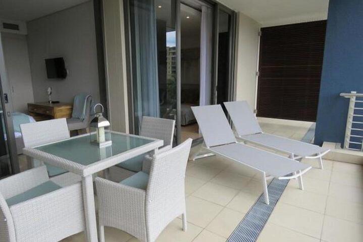 Terrace/Patio 9 of 10