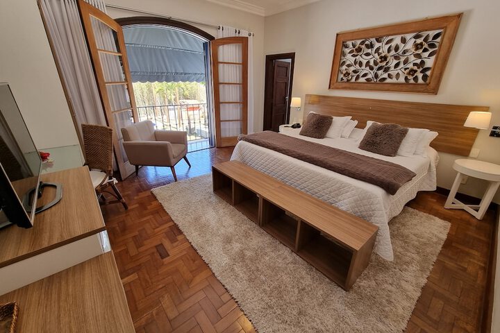 Room 40 of 152