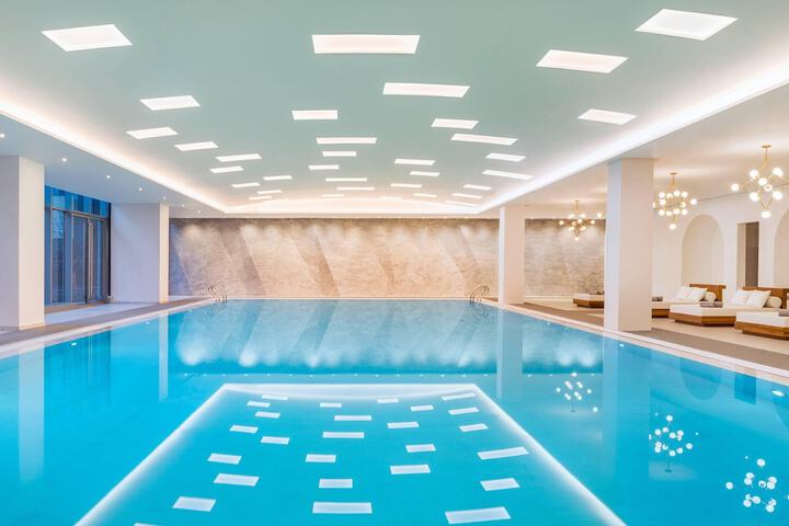 Pool 20 of 52