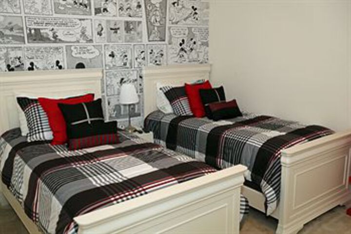 Room 11 of 31