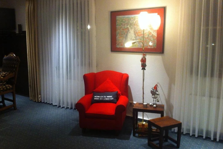 Room 15 of 20