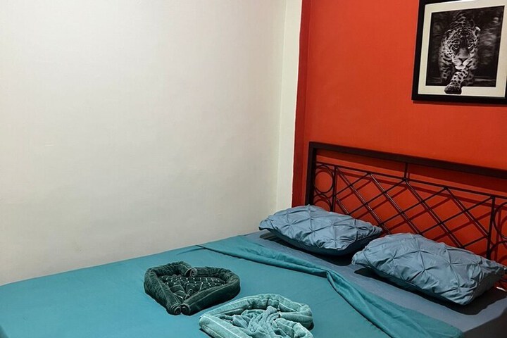 Room 6 of 29