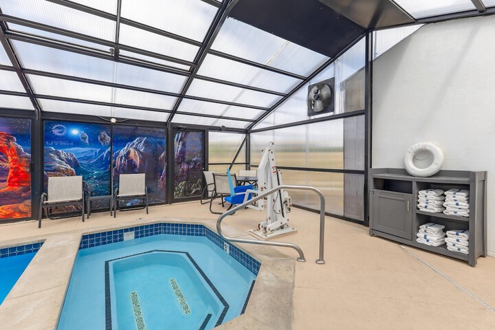 Hotel with Pool