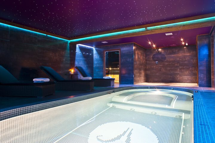 Pool 36 of 64