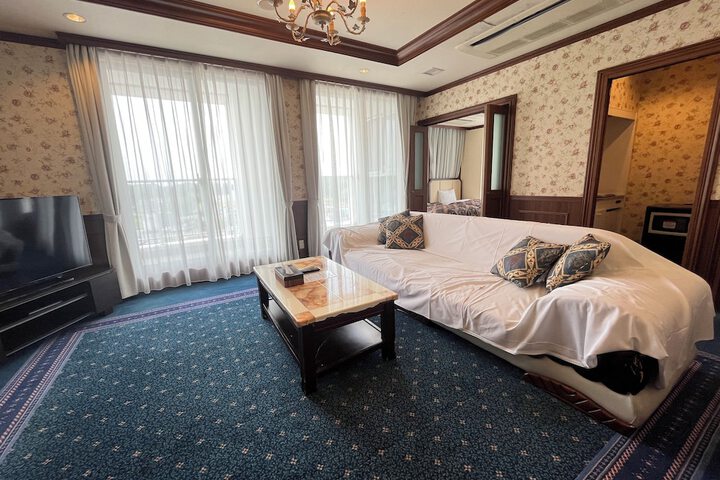 Room 26 of 59