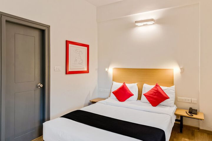Room 8 of 44
