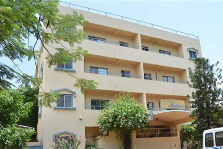 HOTEL MIRABEAU