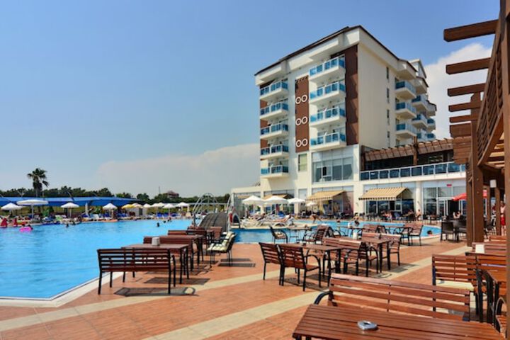 Pool 49 of 172