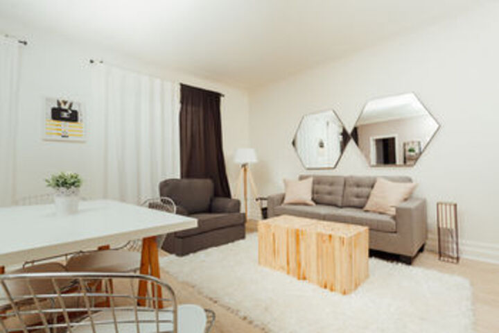 Room 17 of 19