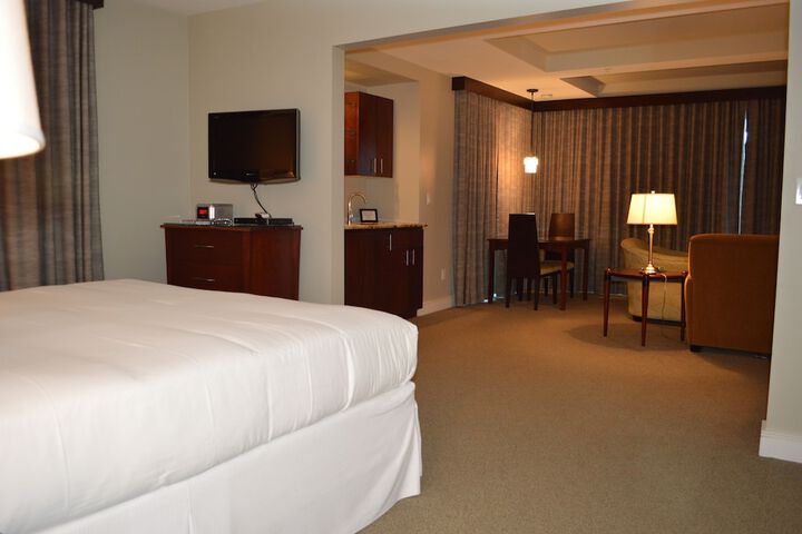Room 9 of 42
